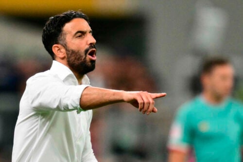 Rúben Amorim og AC Milan er tæt på at styrke offensiven med en markant tilgang fra Premier League. Det meddeler italienske medier.