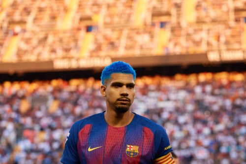 Så meget betaler Liverpool for Ronald Araujo.
