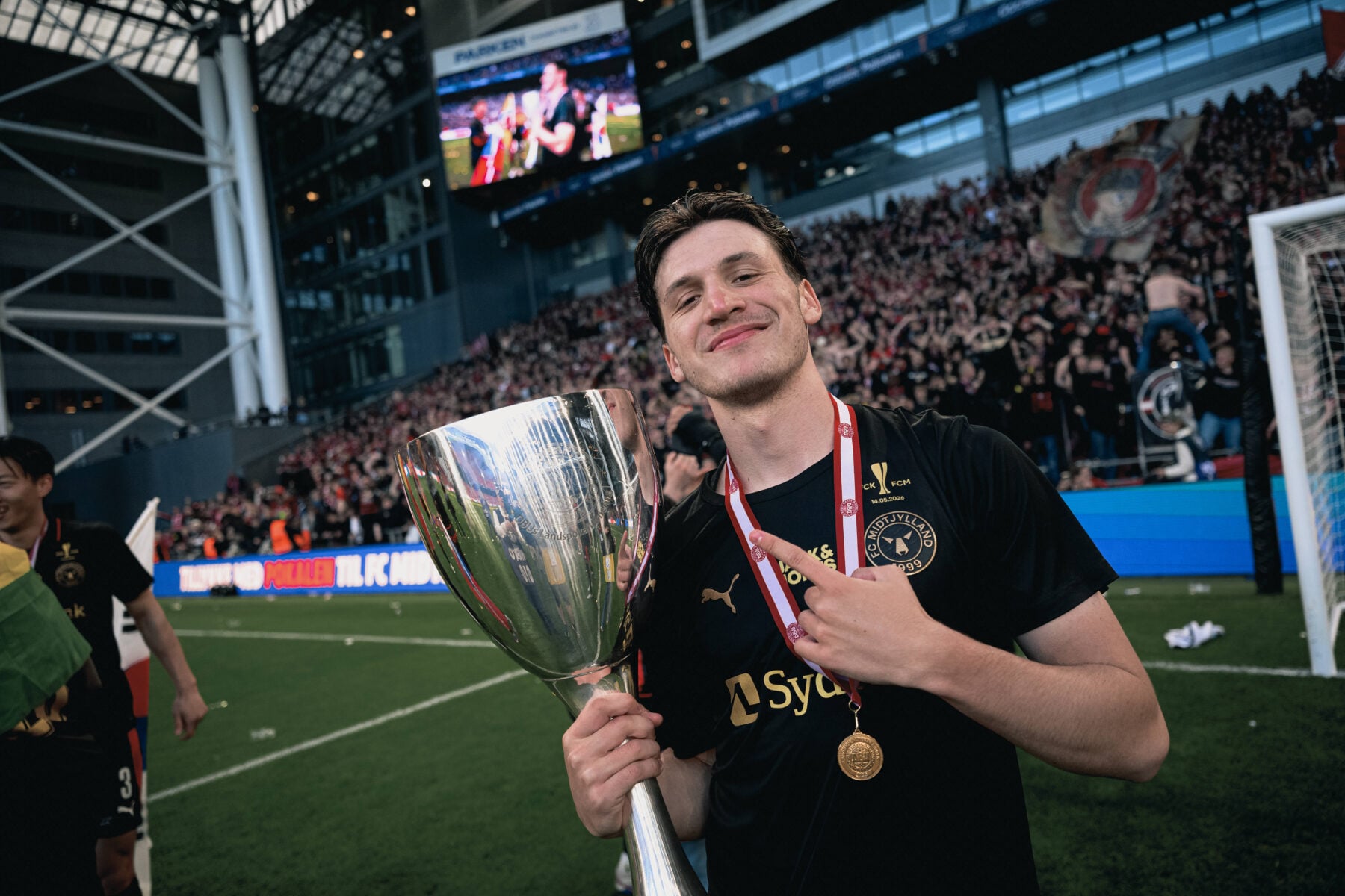 FC Midtjylland skal forholde sig til stort bud på Mikel Gogorza.