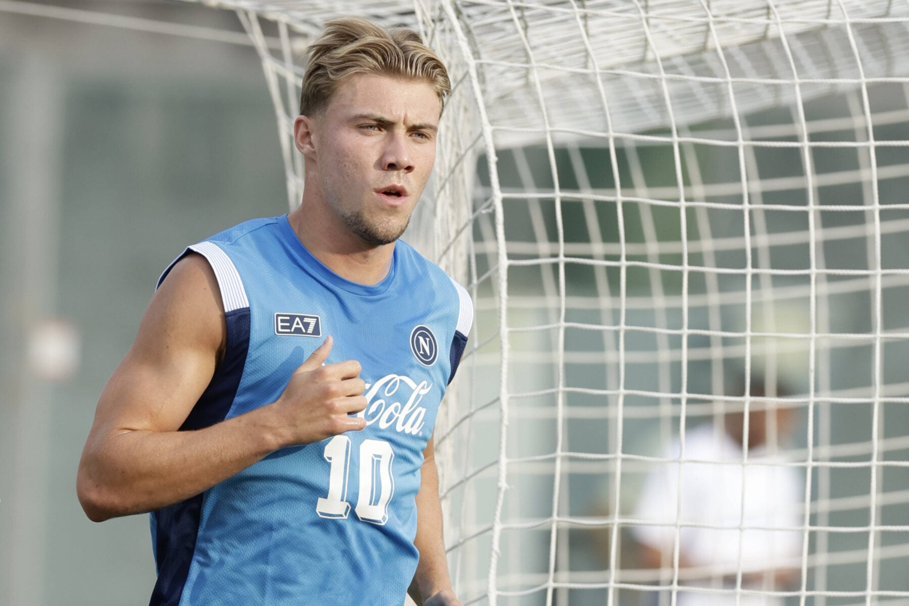 Ny konkurrent på vej til Rasmus Højlund.