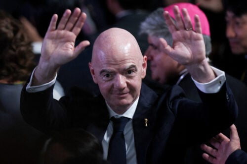 FIFA har nu fyret Infantino-kritiker.