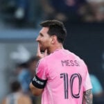 Lionel Messi slog en modspiller og er nu blevet straffet.