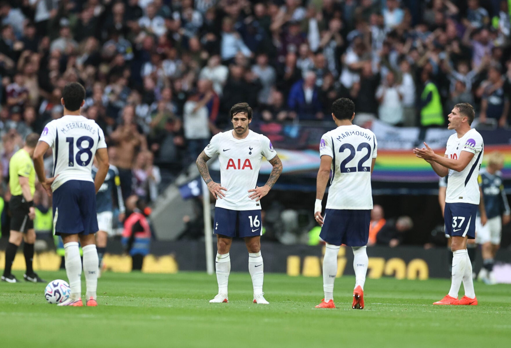 Tre Tottenham-spillere vil væk.