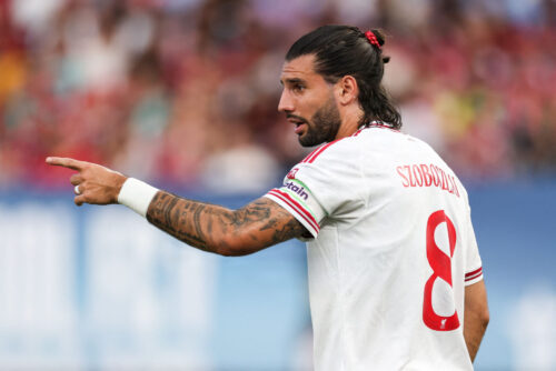 Videoer viser ballade mellem Liverpool-stjerner.