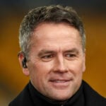 Michael Owen mener, at Arsenal bør handle i Manchester United.