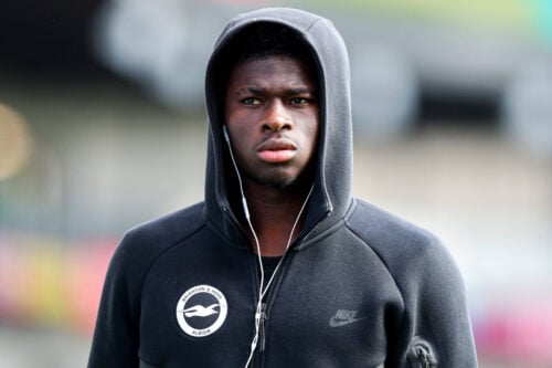 Carlos Baleba er tæt på at skifte fra Brighton til Manchester United.