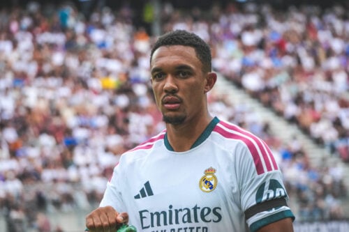 Trent Alexander-Arnold bringes i spil til en sensationel transfer.