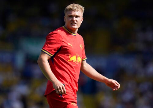 Conrad Harder nærmer sig et skifte til engelsk fodbold.