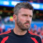 Michael Carrick og Manchester United vil drille Liverpool.