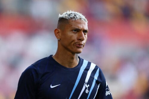 Franculino Djú kan få uventet hård konkurrence i Trabzonspor, hvis den tyrkiske klub lykkes med at hente Richarlison.