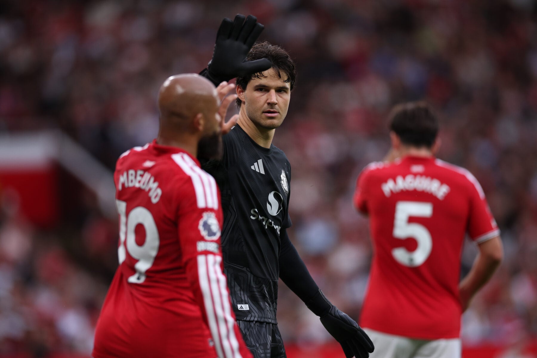 Senne Lammens havde ikke sin bedste dag på kontoret, da Manchester United søndag måtte nøjes med 2-2 mod Everton i Premier League.