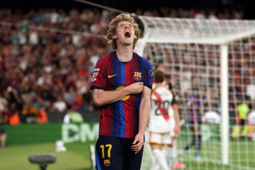 Anthony Gordon blev hentet til FC Barcelona.