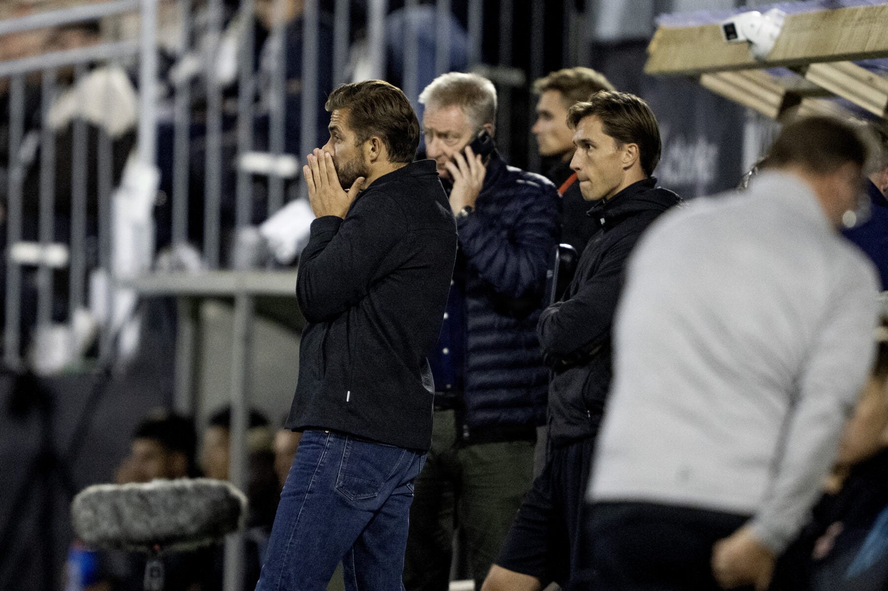 AGF har ikke ligefrem fået den start på sæsonen, som klubben havde håbet på. Nu peger pilen på manglende kvalitetsindkøb.