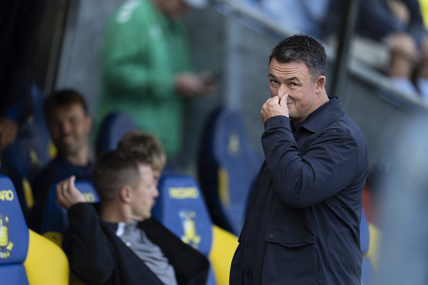 Det udviklede sig til en mareridtsaften på Brøndby Stadion, hvor hjemmeholdet søndag blev sendt i alvorlige problemer mod Randers FC.