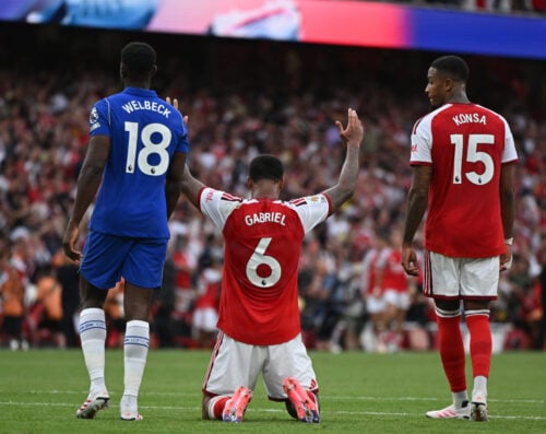 Arsenal kunne søndag aften juble efter et intenst topopgør mod Chelsea, som endte med en 2-1-sejr til Mikel Artetas mandskab.