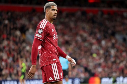 Ronald Araujo havde en hovedrolle, da Liverpool fik vendt kampen til 2-1-sejr over Atlético Madrid i Champions League.