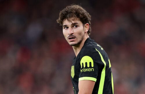 Barcelona forsøgte denne sommer at hente Julián Álvarez, men den catalanske storklub måtte se Atlético Madrid afvise forsøget.