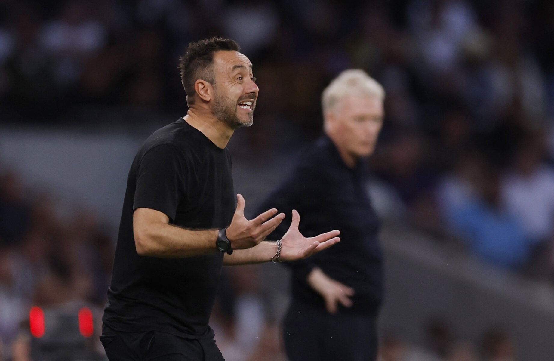 Tottenham har fået en sæsonstart, der næppe kunne være meget værre. Nu er de millimeter fra at lande en kæmpe aftale, der kan få stor betydning.
