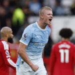 Erling Haaland havde ikke meget at sige efter Manchester Citys derbysejr, men en kort besked blev det til for superstjernen.
