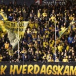 Vejle-Brøndby vises på TV.