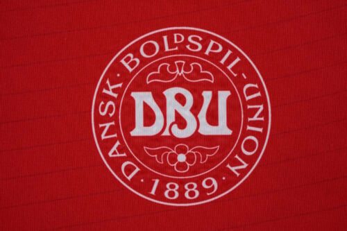 Landstræner Brian Riemer har tirsdag sat navne på den danske landsholdstrup, der skal i aktion i de kommende fire Nations League-kampe.