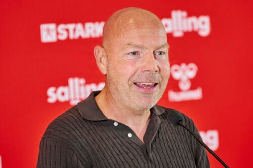 Brian Riemer svarer på påtale.