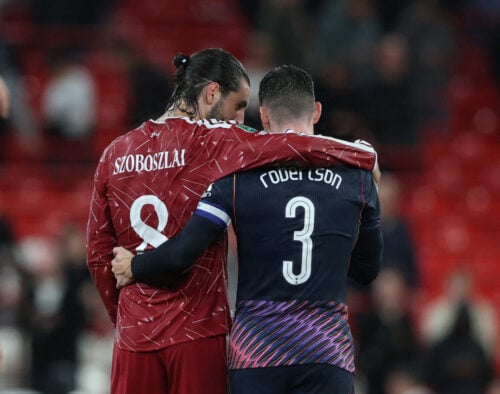 Andy Robertson var tilbage på Anfield tirsdag aften. Denne gang var det dog ikke i Liverpools røde trøje, men som Tottenham-spiller.