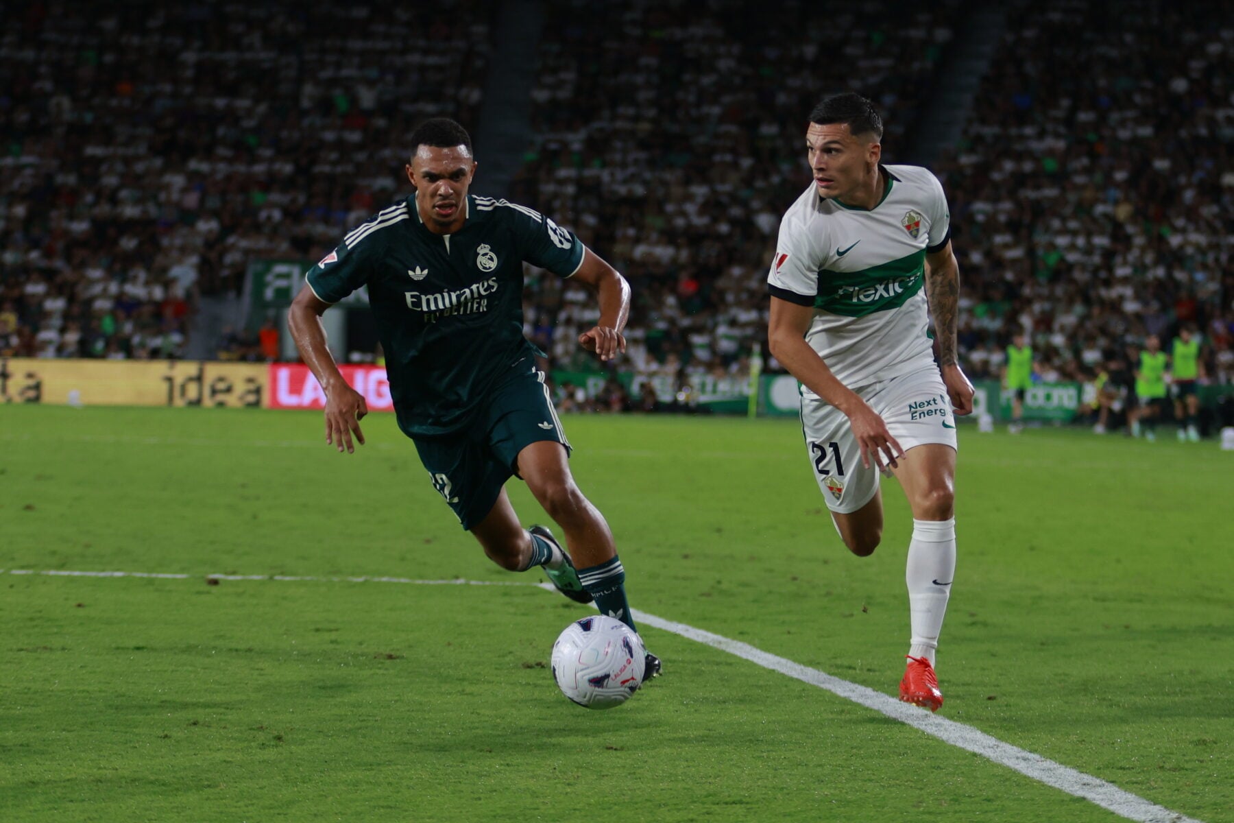 Trent Alexander-Arnold har ikke fået sit endelige gennembrud i Real Madrid, hvor fremtiden igen er til debat.