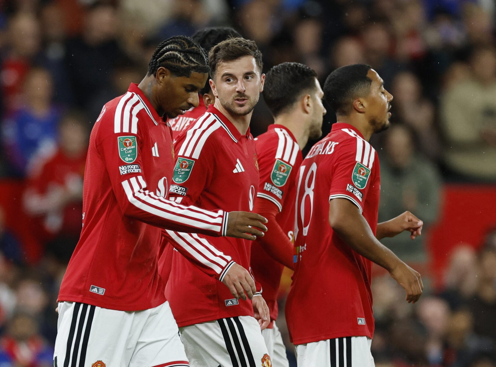 Manchester United-fansene var langt fra tilfredse, da deres hold onsdag aften smed en 2-0-føring mod Brighton og røg ud af Carabao Cuppen.