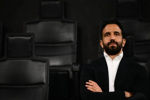Rúben Amorim har fået en særdeles turbulent begyndelse på livet som cheftræner i AC Milan, hvor der allerede er krisestemning.
