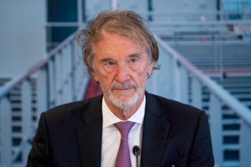 Sir Jim Ratcliffe har fået besked på at forlade klubben.