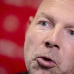 Man kan ikke påstå, at landstræneren er begunstiget af heldet. Fru Fortuna tilsmiler ikke just Danmark og landsholdet.