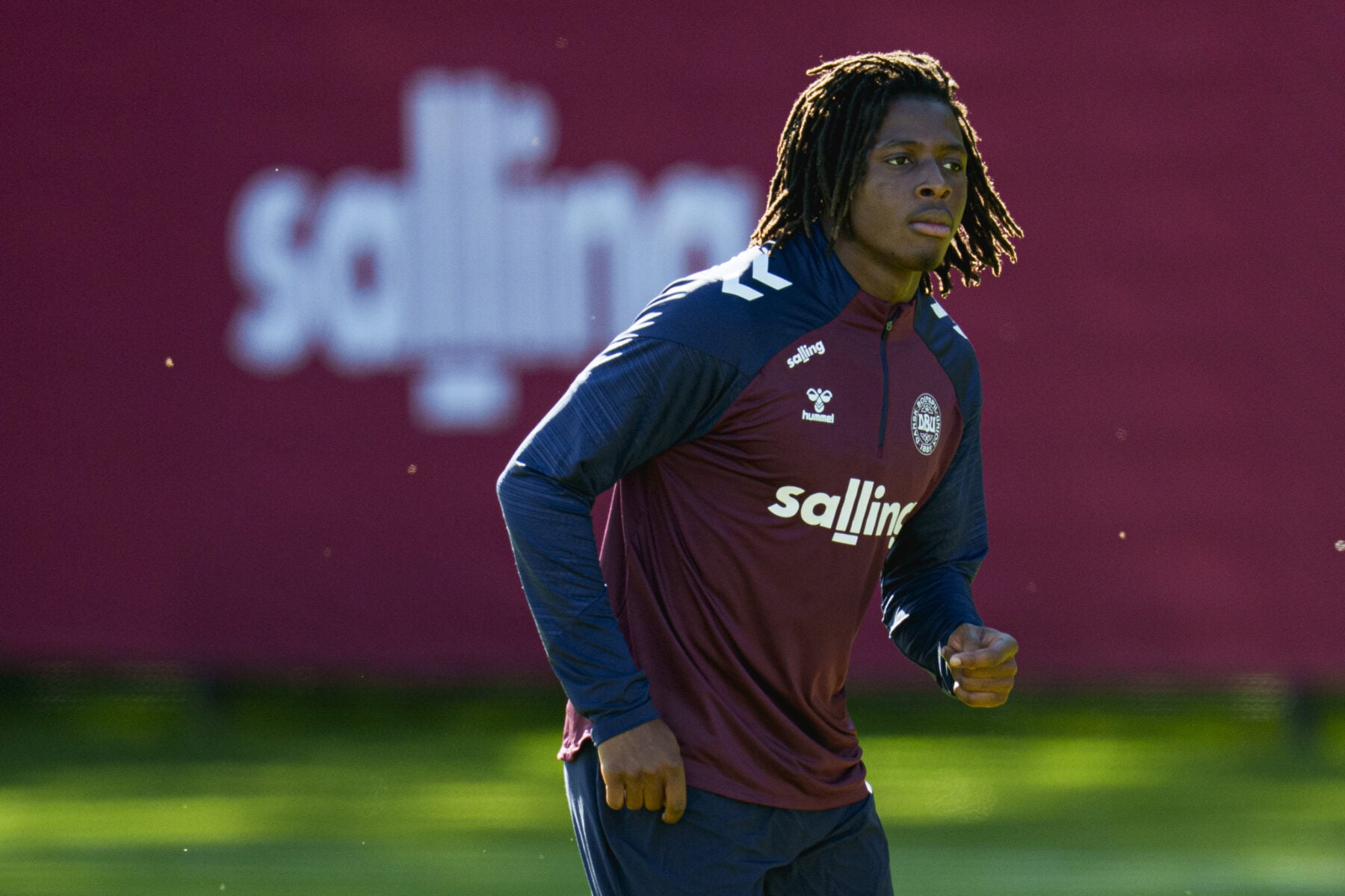 Patrick Dorgu er færdig for denne landsholdssamling. Her er tre bud på en afløser for den skadede Manchester United-spiller.