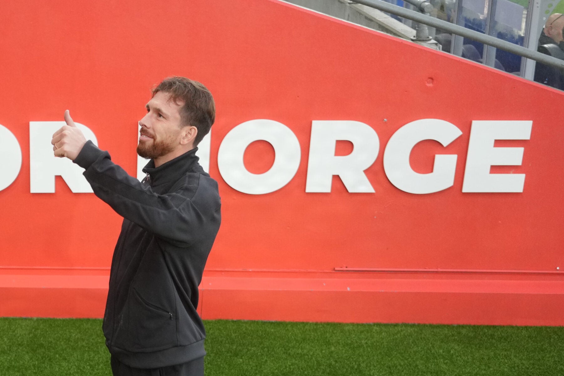 Brian Riemer og Danmark skal på en svær udebanemission, når Norge venter i den første Nations League-kamp i Oslo klokken 20.45.