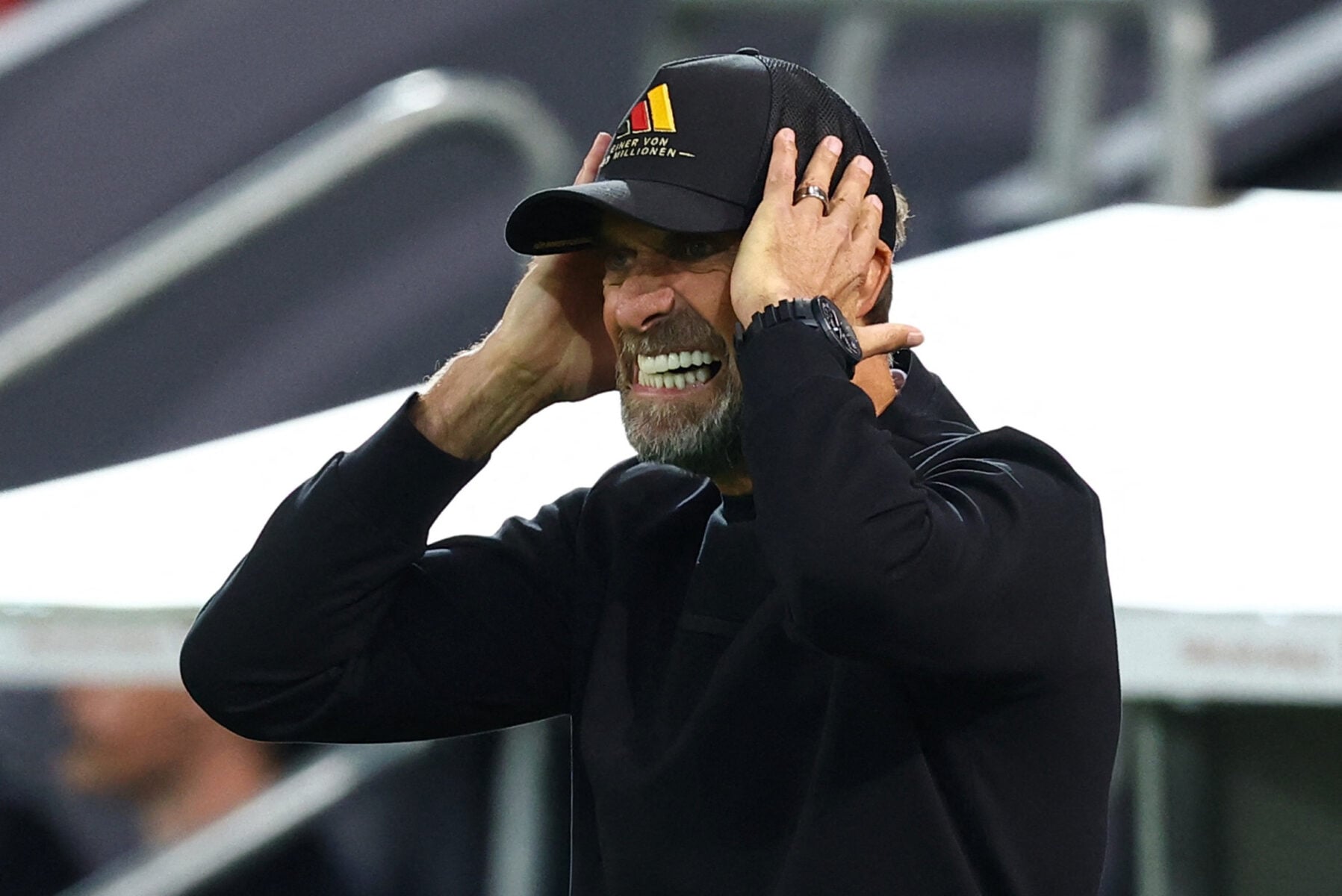 Landstræner Jürgen Klopp fik en vanskelig aften, da Tyskland tabte 0-1 til Grækenland på hjemmebane i Nations League.