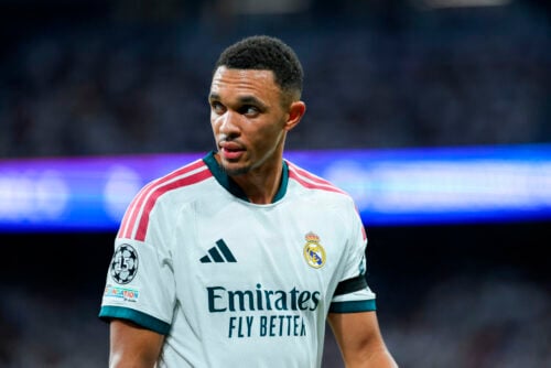 Mourinho evaluerede Alexander-Arnold.