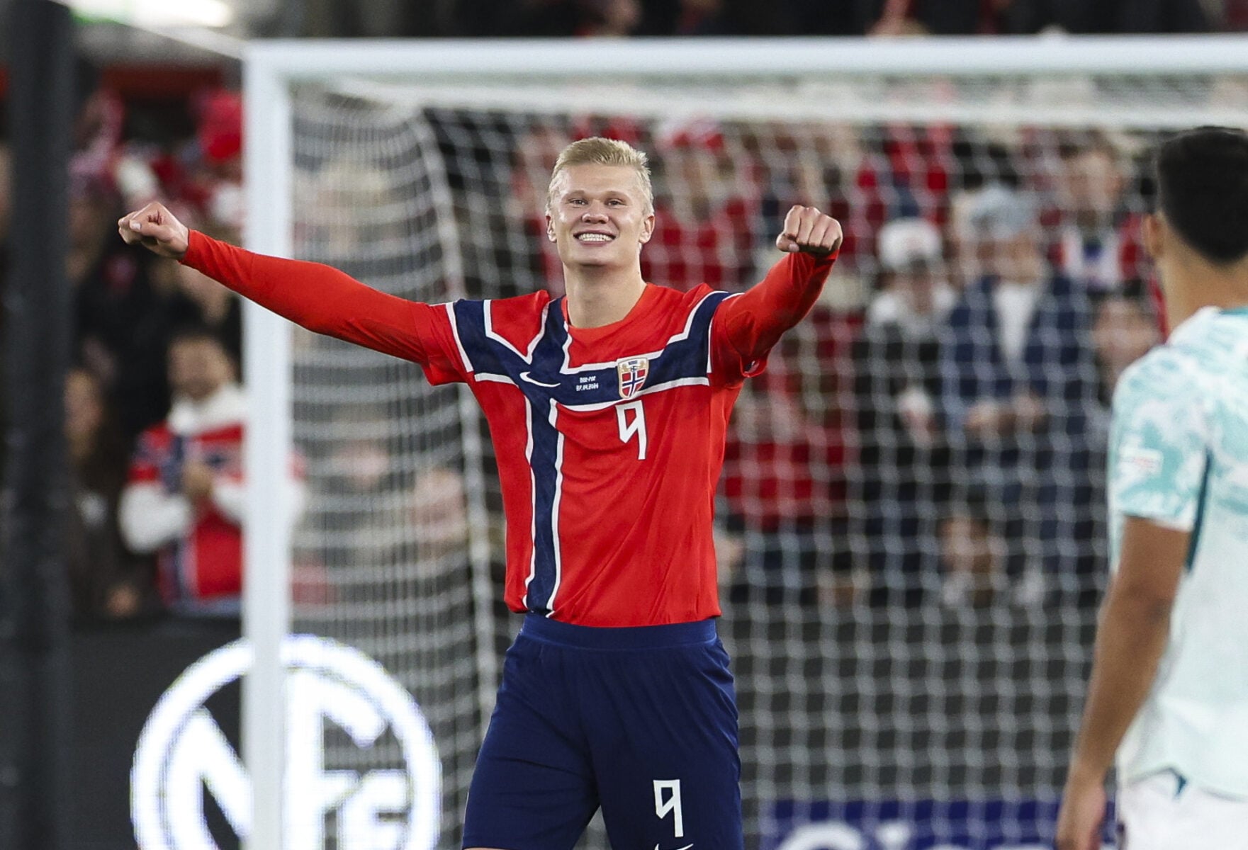 Erling Haaland i aktion på Ullevaal for Norge.
