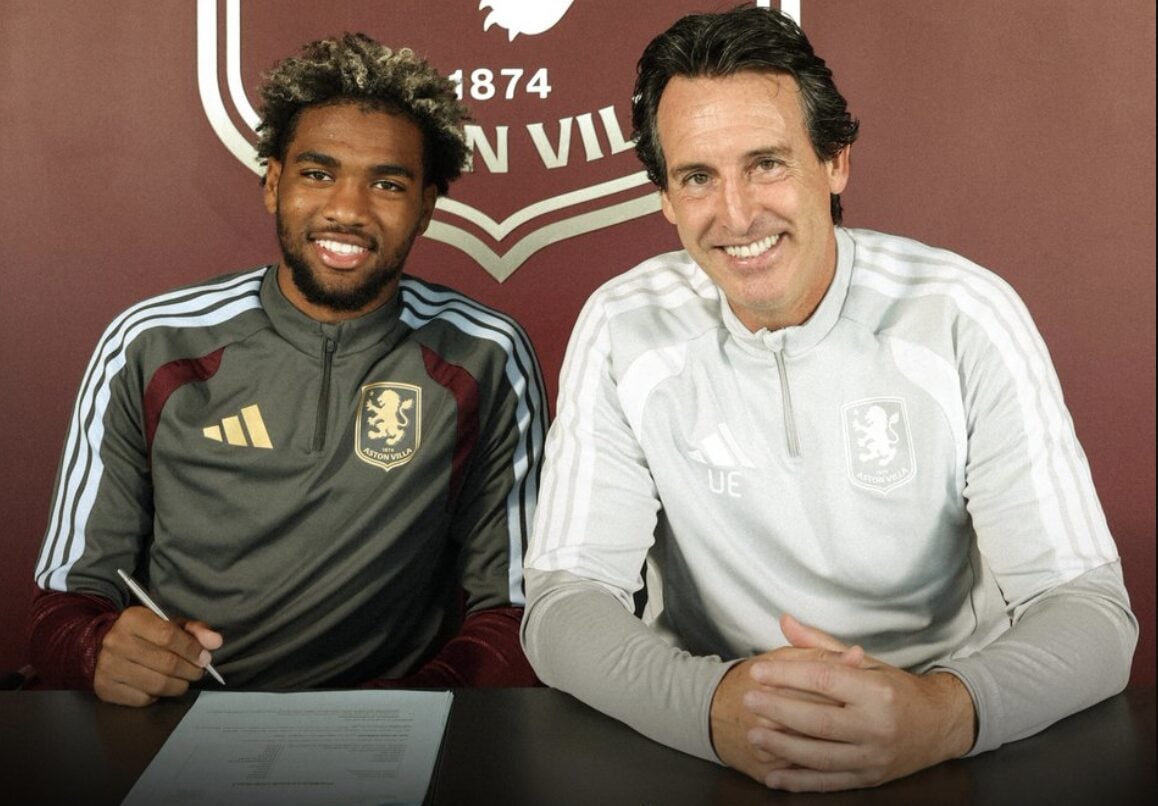 Aston Villa har præsenteret Mbaye.