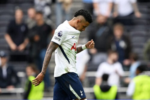 Fyring i Tottenham koster klubben dyrt.