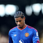 Manchester United får ordentlig hilsen fra Neville.