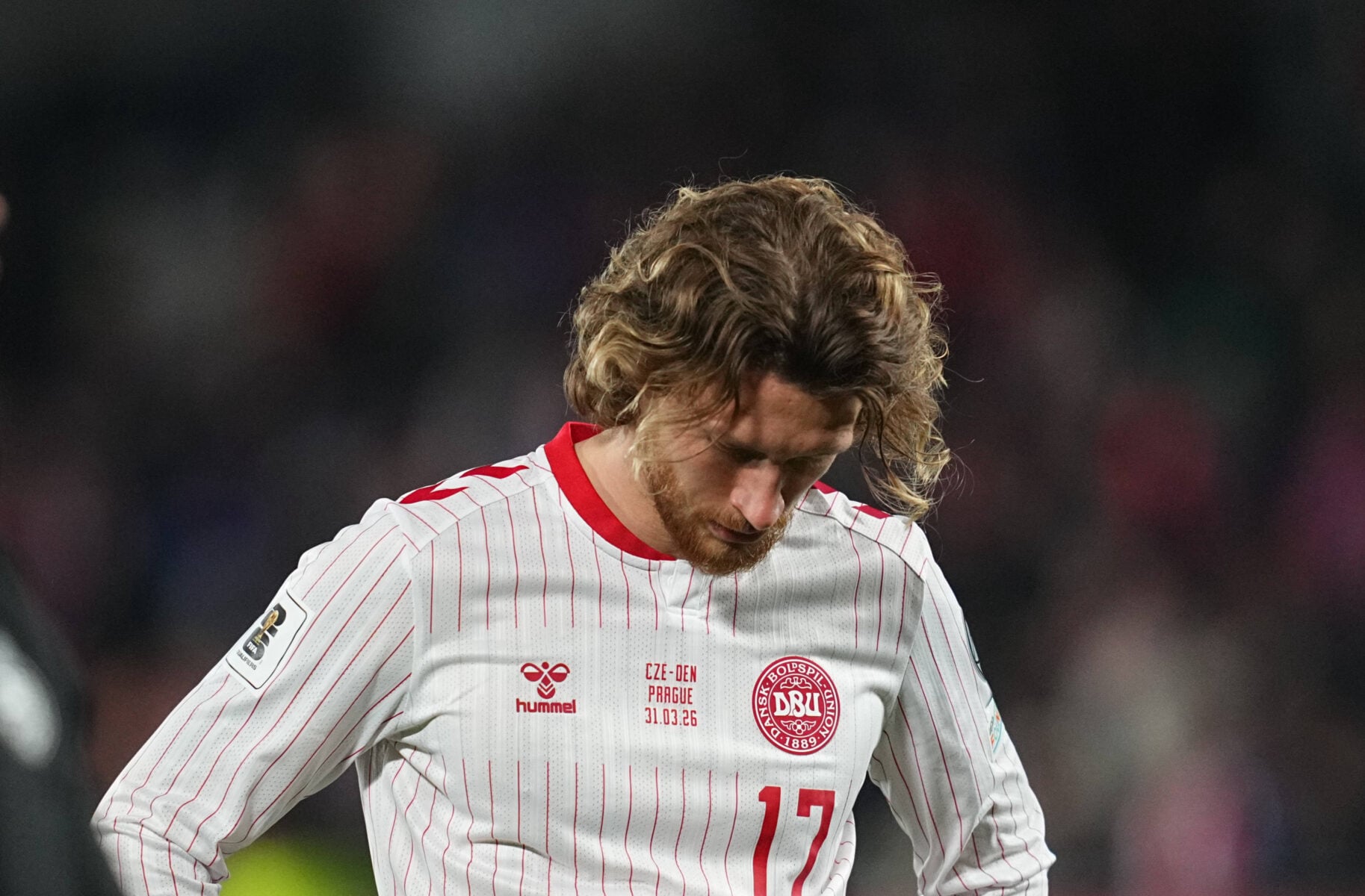 Kasper Høgh har netop modtaget en trist besked.