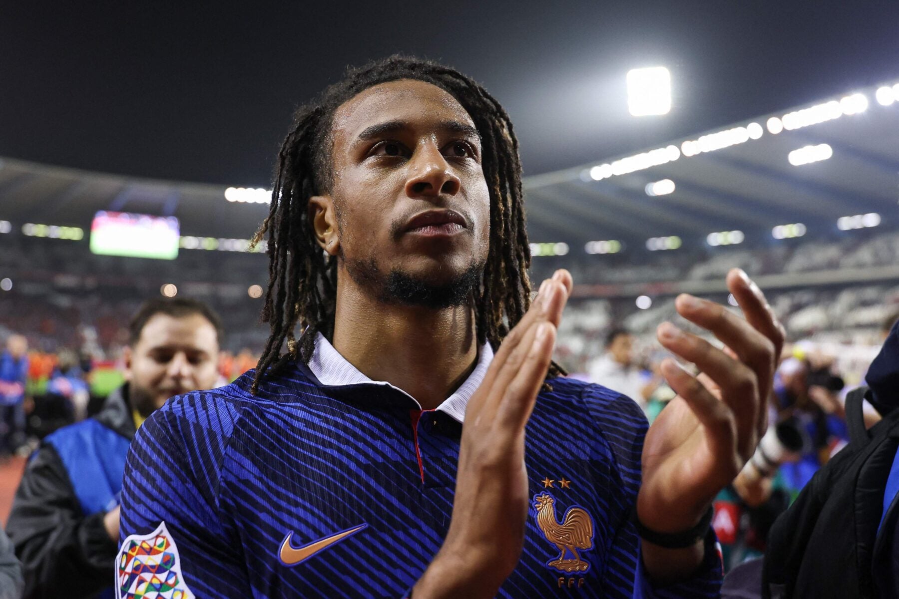 Liverpool har ifølge TEAMtalk udset sig Michael Olise som et stort transfermål til 2027, men Bayern München vil forlænge med den franske stjerne.