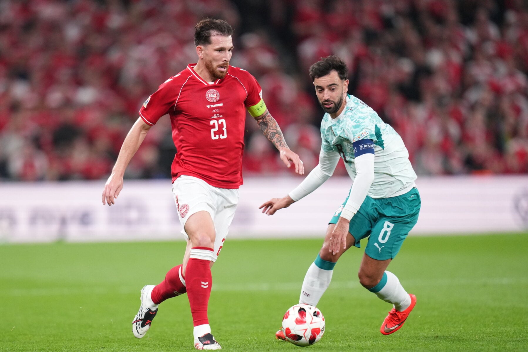 Pierre-Emile Højbjerg har torsdag aftenrundet en historisk milepæl for Danmark, da Marseille-profilen spiller sin landskamp nummer 100 i kampen mod Portugal.
