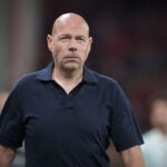 Kritikken hagler ned over Brian Riemer.