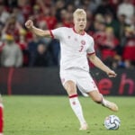 Danmark er millimeter fra at have sikret sig mindst tredjepladsen i Nations League-gruppen efter 1-0-sejren over Wales i Cardiff.