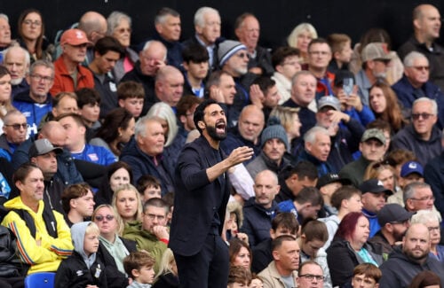 Álvaro Arbeloa er blevet straffet af det engelske fodboldforbund FA efter en hård kritik af dommeren Peter Bankes.