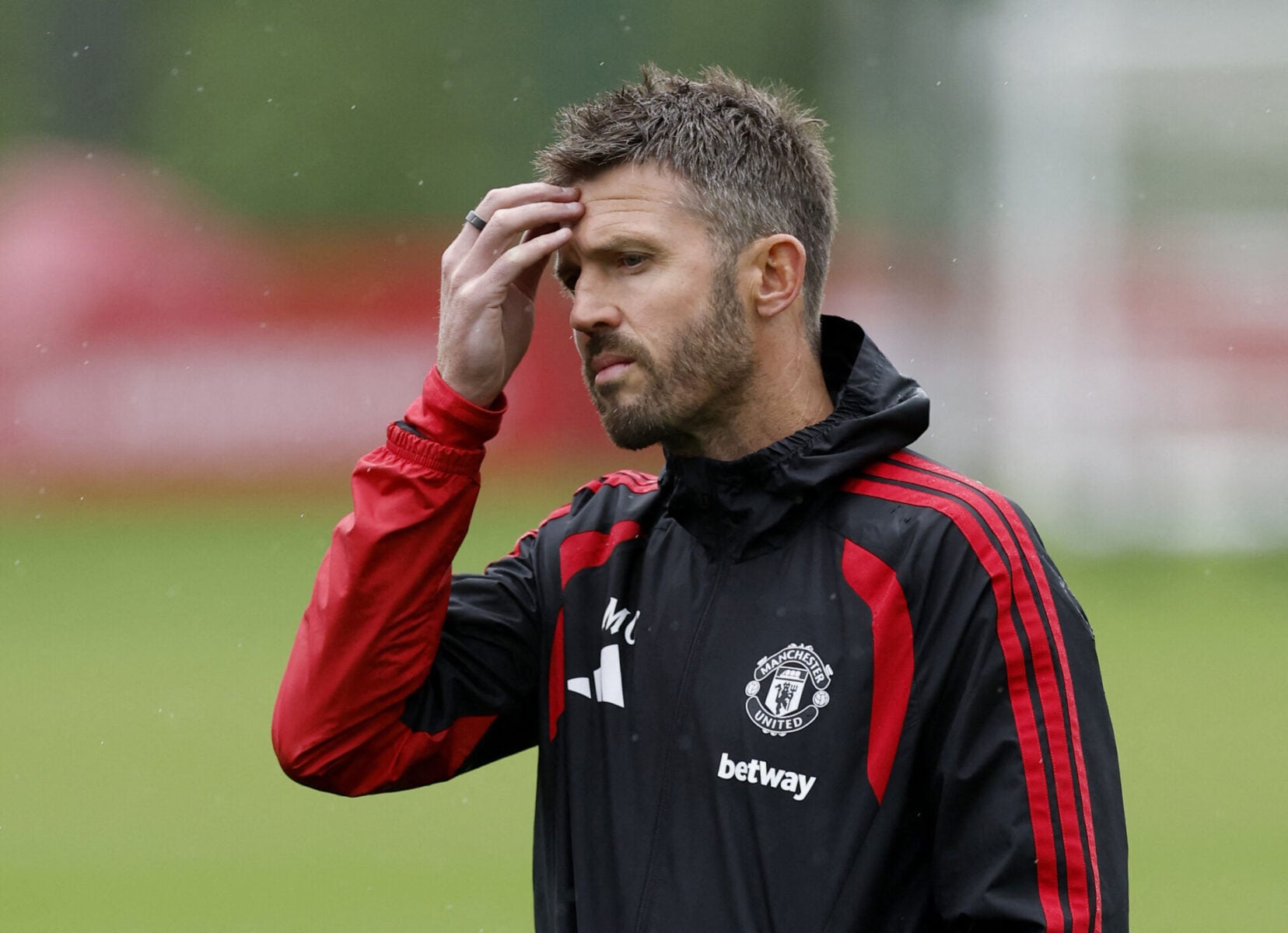 Nu kan Michael Carrick ikke gemme sig længere.