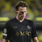Napoli er begyndt at forberede en kontraktforlængelse med Scott McTominay, der ifølge klubbens sportsdirektør gerne vil blive i Italien.
