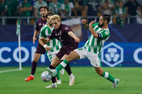 Victor Froholdt var tydeligt skuffet, da FC Porto onsdag tabte 3-2 til Real Betis på udebane i Champions League.