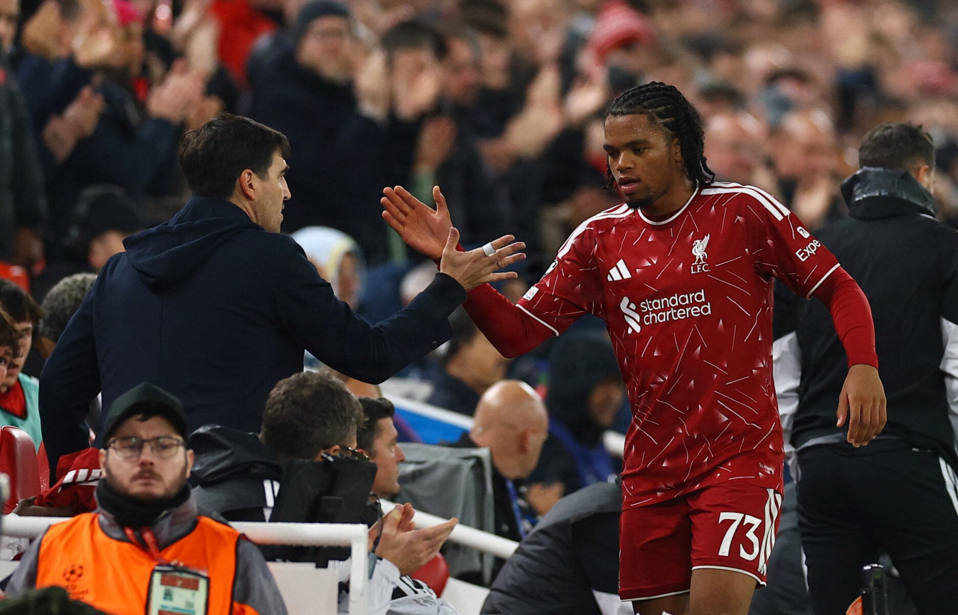 Rio Ngumoha skrev tirsdag aften sit navn ind i Liverpools historiebøger, da Villarreal blev besejret med 4-3 i Champions League-regi.